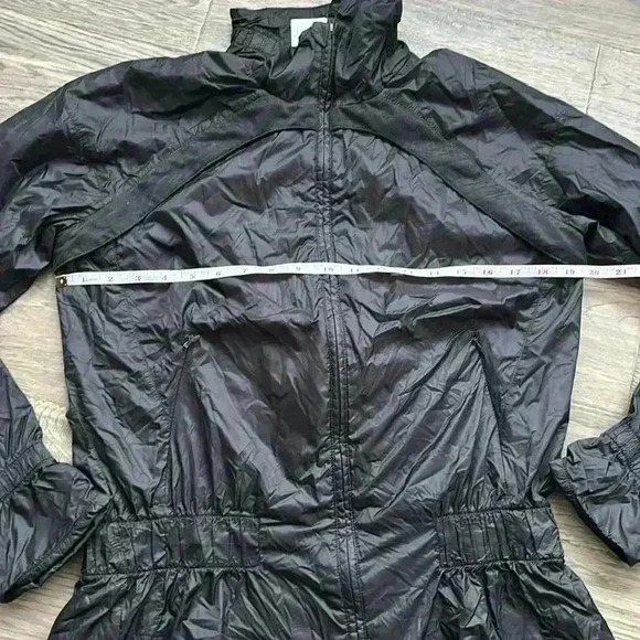 🔥Adidas🔥 | Black  Adizero running jack with cinched waist - Picture 8 of 15